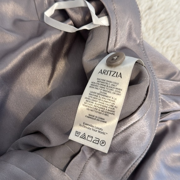 Aritzia Babaton Refined Satin Cargo Pant - Picture 8 of 12
